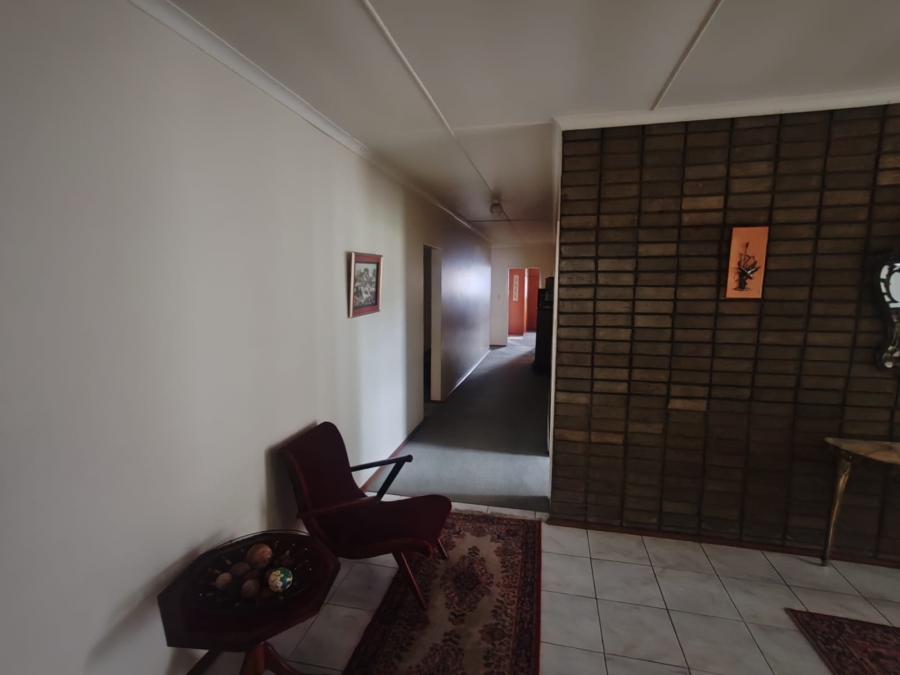 7 Bedroom Property for Sale in Despatch Central Eastern Cape